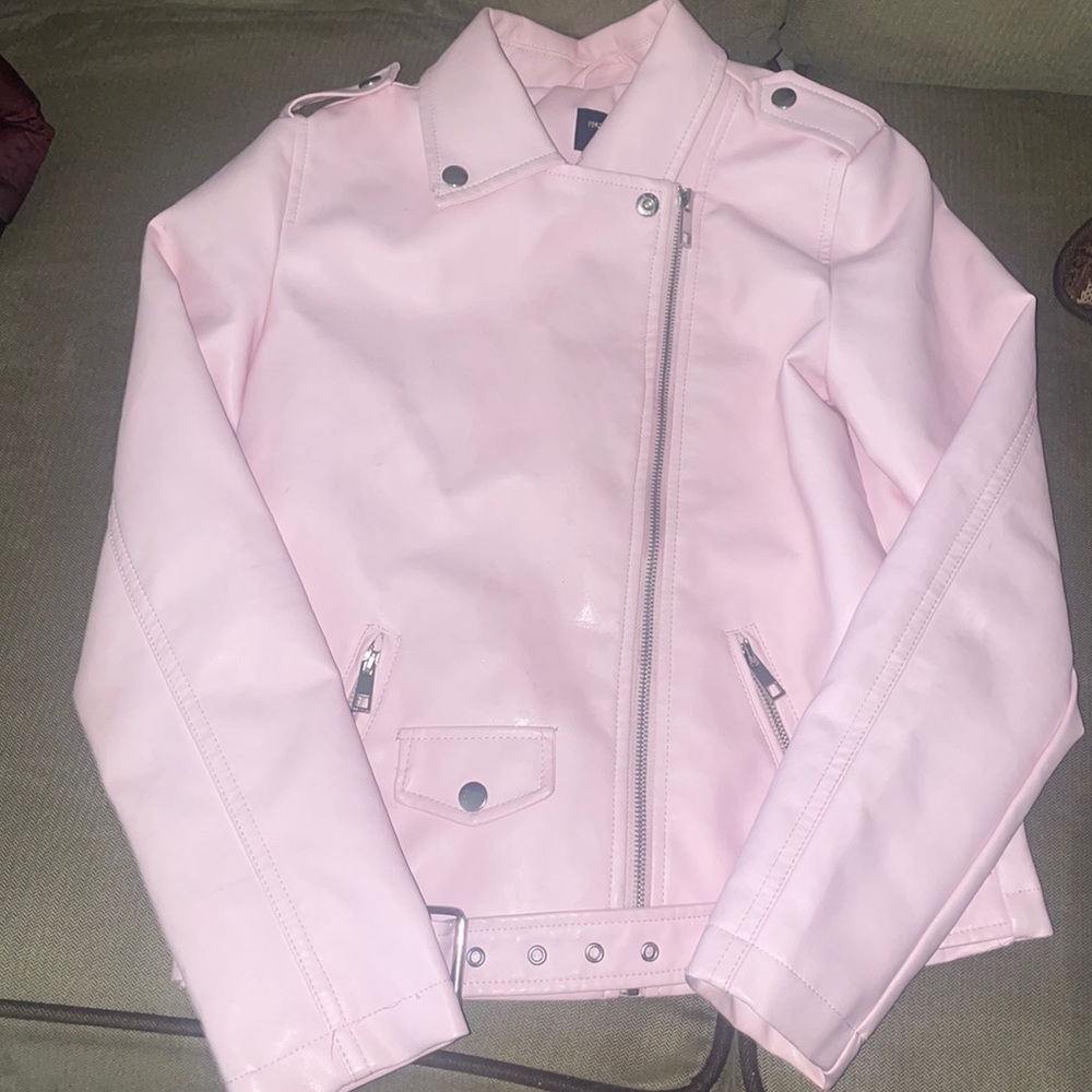 Selling a leather pink jacket worn twice